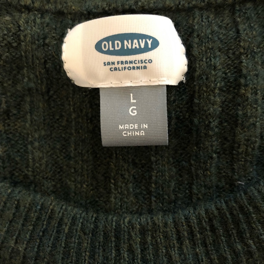 Green Old Navy sweater